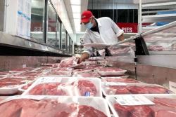 چرا مصرف گوشت قرمز احتمال بروز سرطان روده را افزایش می‌دهد؟