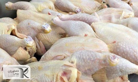 کشف ۱۵ تن مرغ احتکار شده در خرم‌آباد